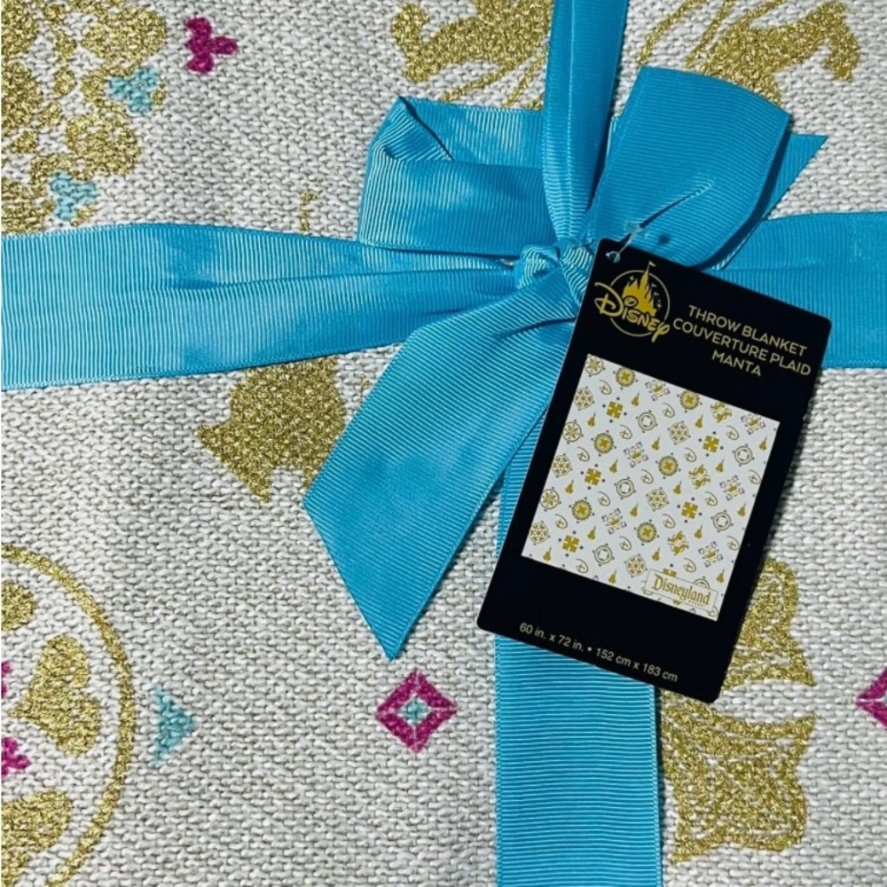 Disneyland Fantasyland Castle Throw Blanket “Golden Moment”